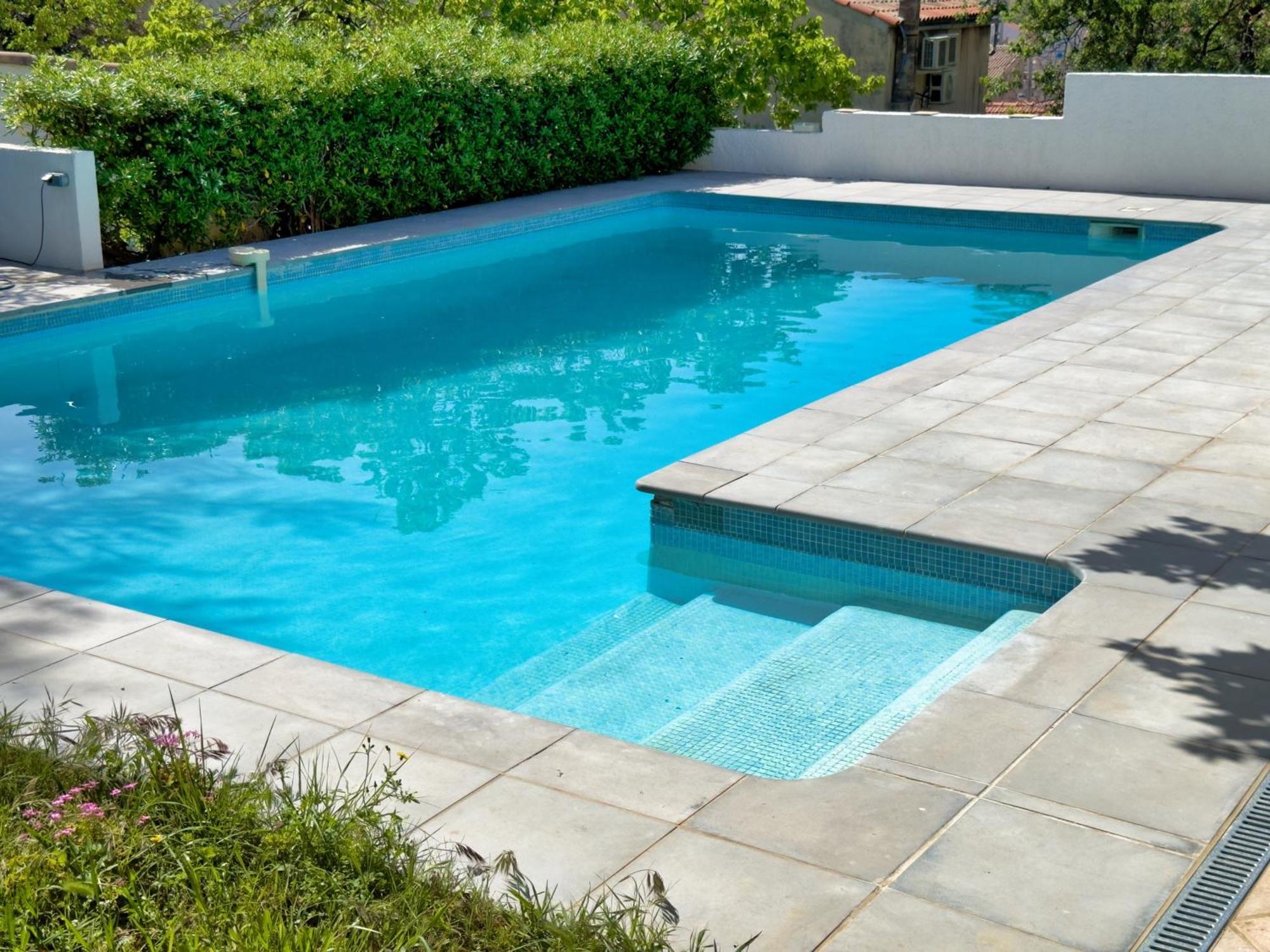 Maison De Charme Classee 3 Etoiles - Calme, Jardin, Salle De Sport, Piscine Marseille